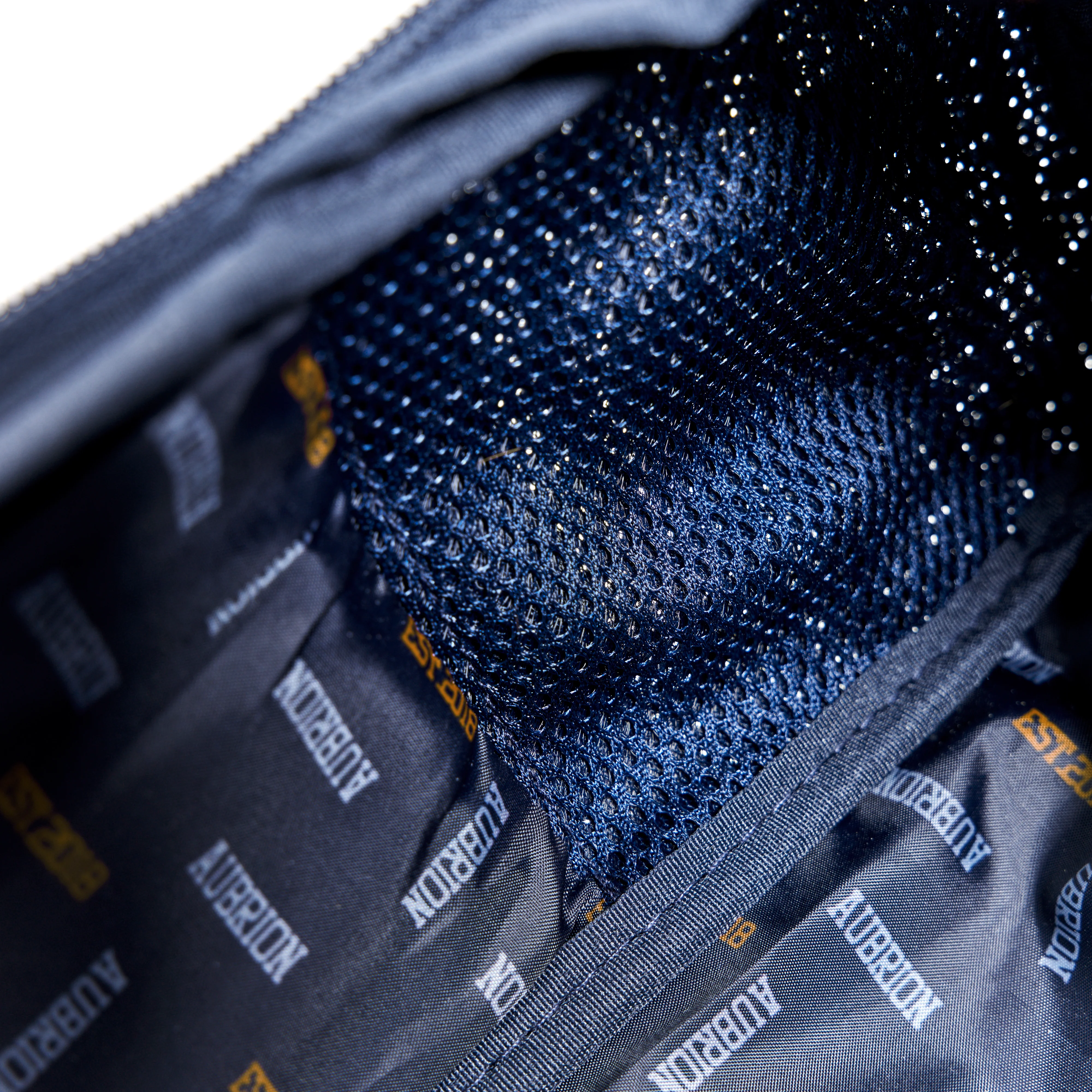 Aubrion Equipt Bridle Bag - Image 7