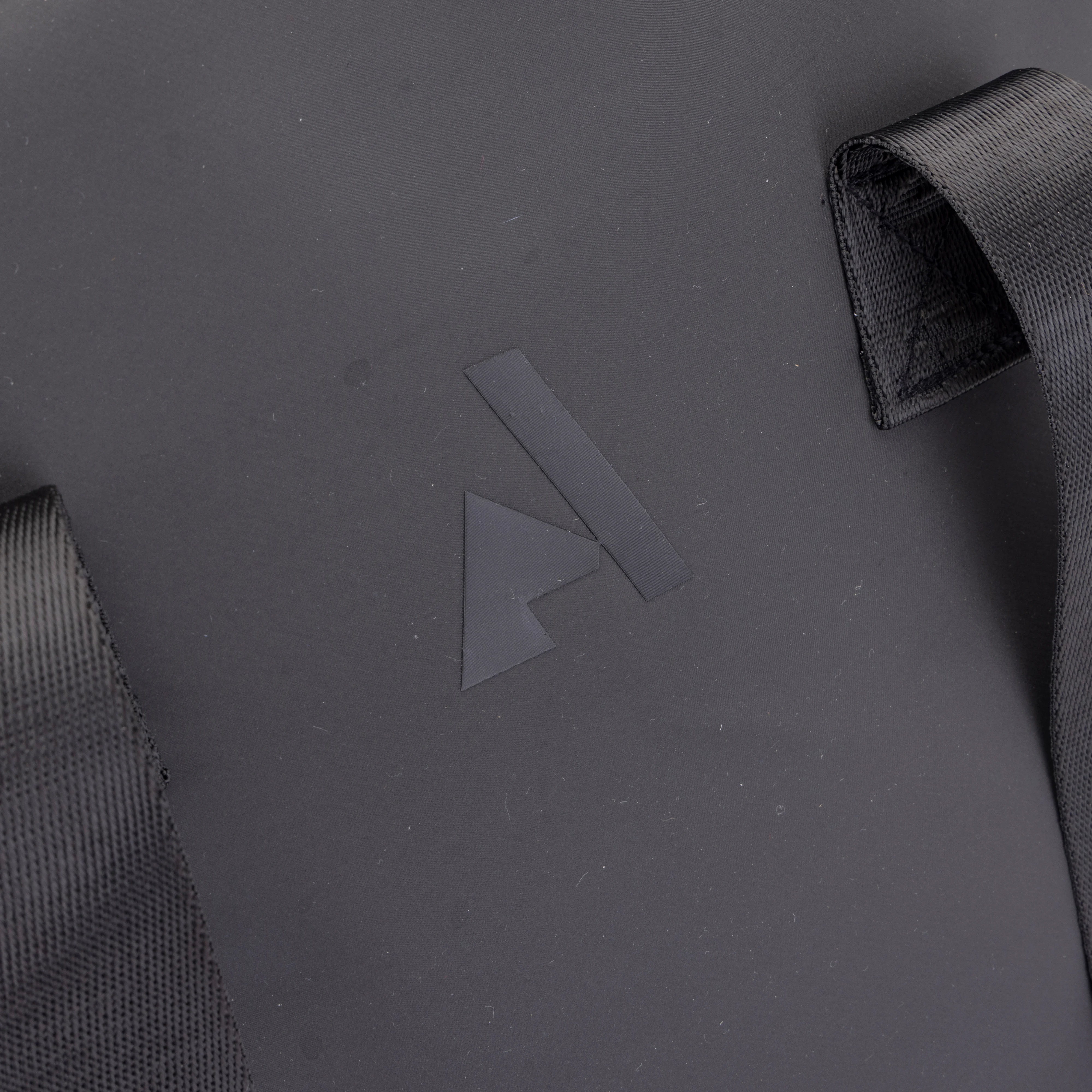 Aubrion React Hat Bag - Image 6