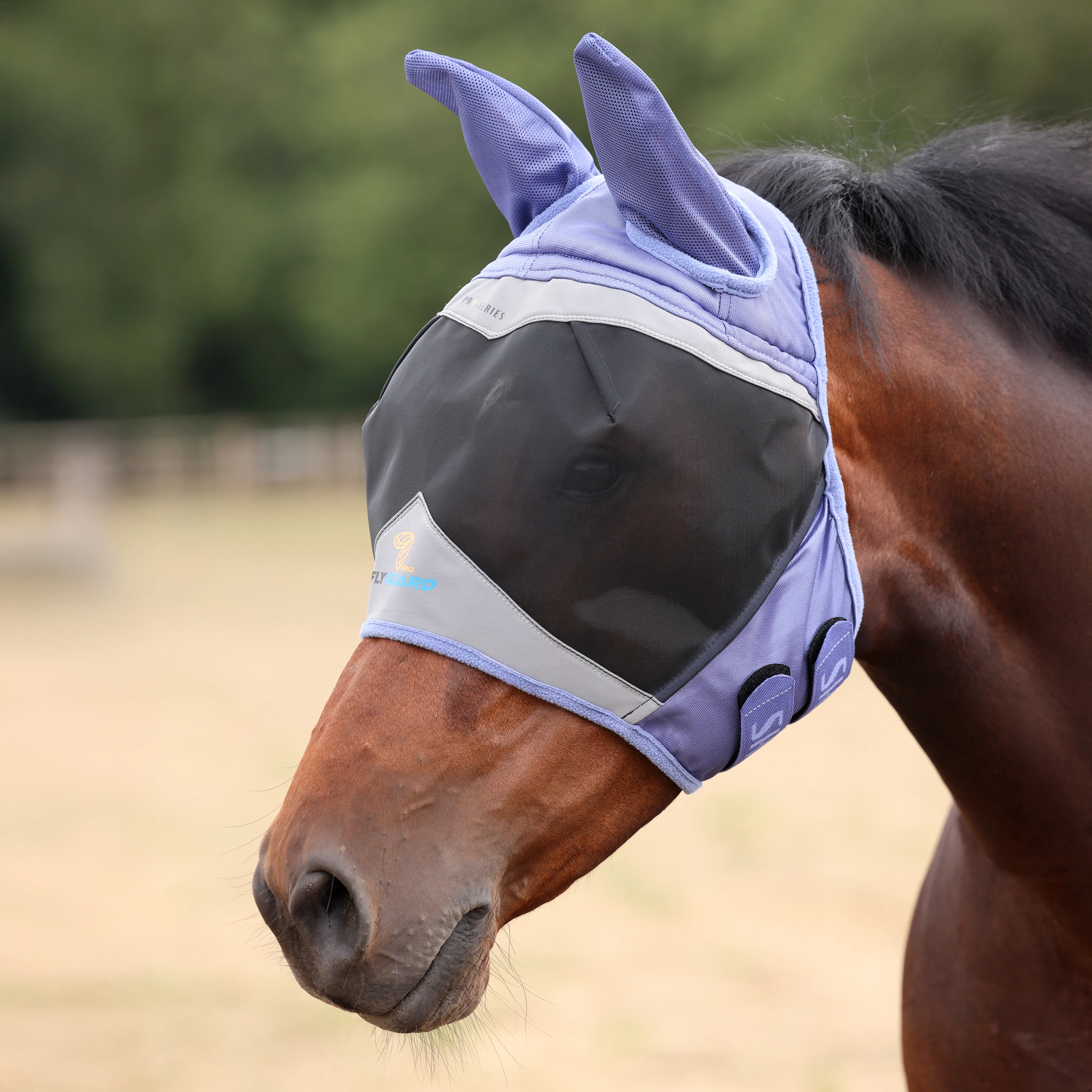 Shires FlyGuard Pro Fine Mesh Fly Mask with Ears - Image 3