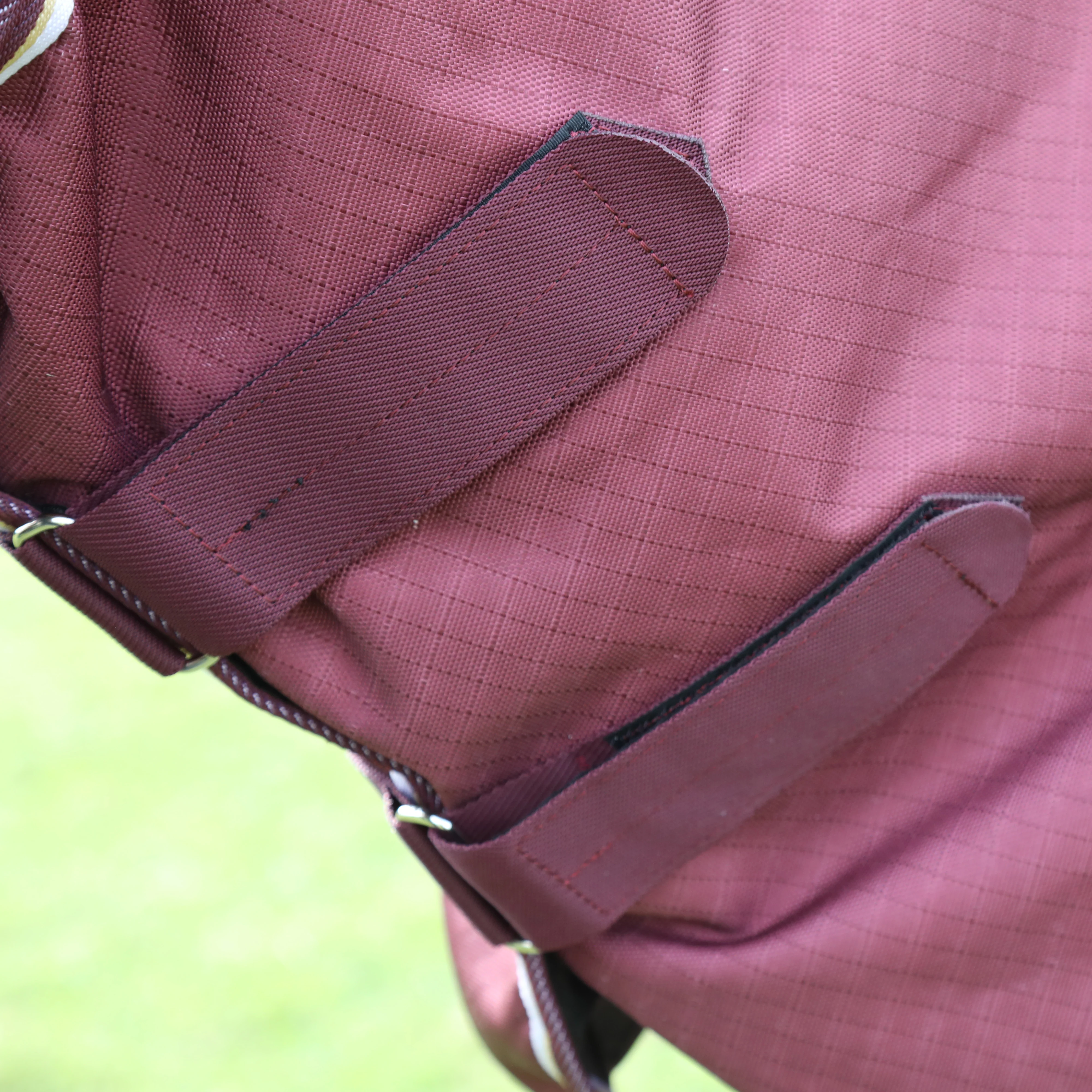 Shires Highlander Plus 100 Combo Turnout Rug - Image 2